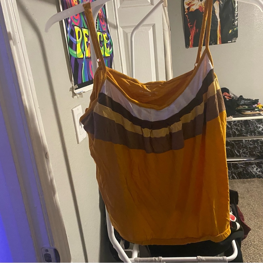 Tank top - Picture 2 of 3